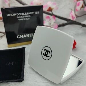 NEW Chanel Compact Mirror Double Facettes Duo Codes Couleur White